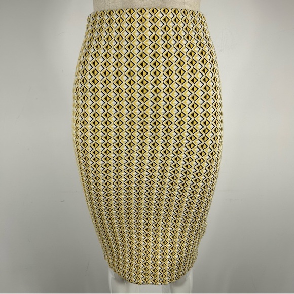 ❤️ Zara Art 🖼️ Deco Multi Patterned Skirt S NWOT - Picture 2 of 12